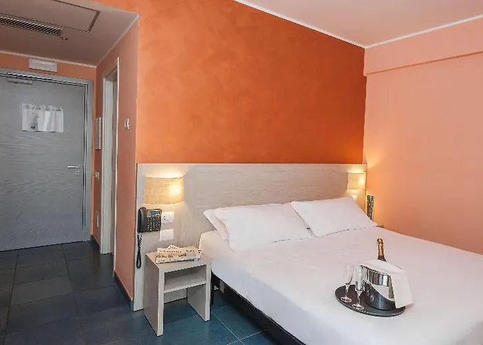 Testani Hotel